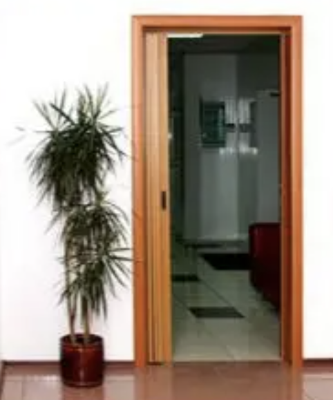 Установка раздвижных пластиковых дверей